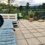 Stadtoase Mit Traumhaftem Ausblick