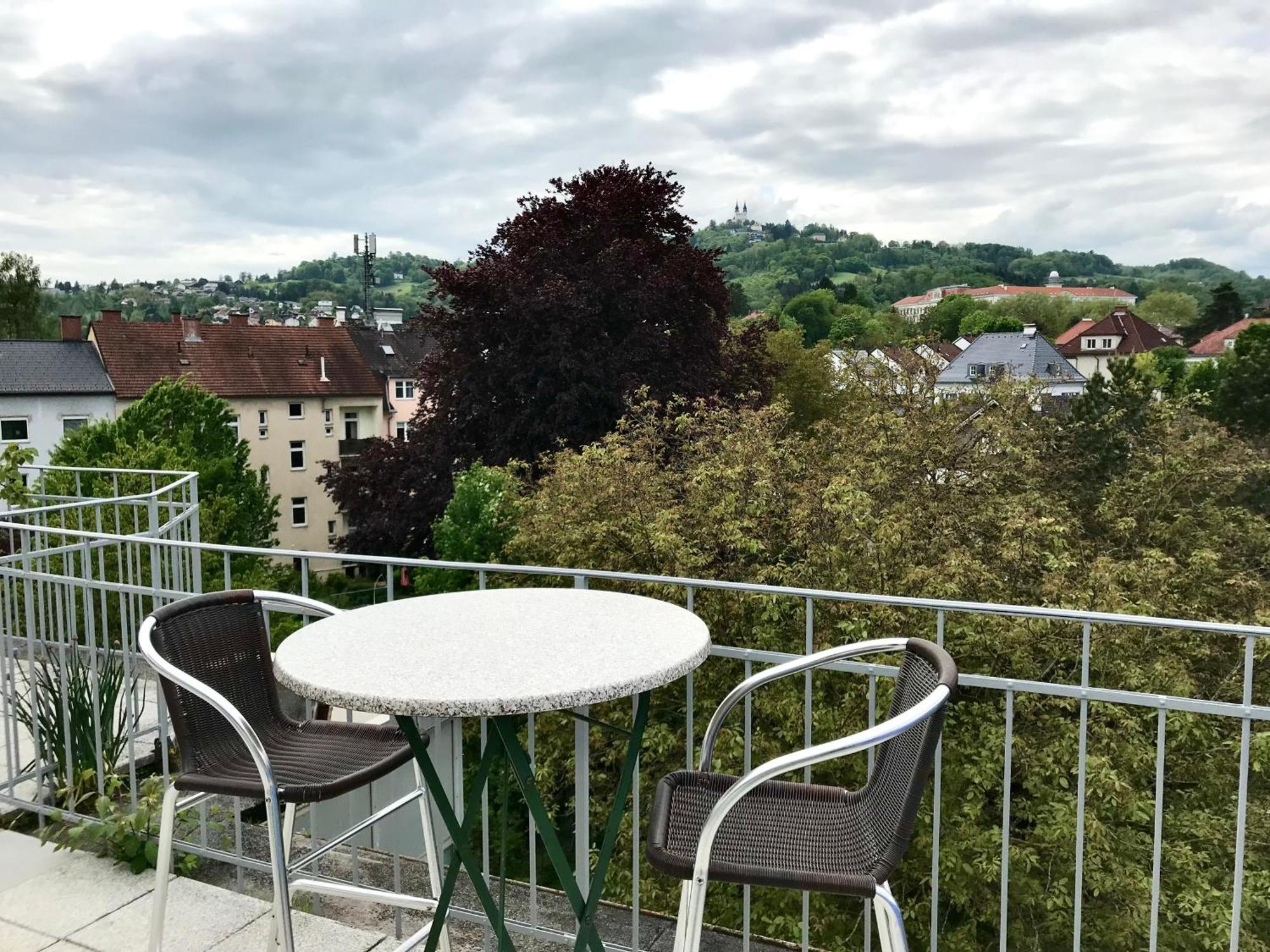 Stadtoase Mit Traumhaftem Ausblick * Linz